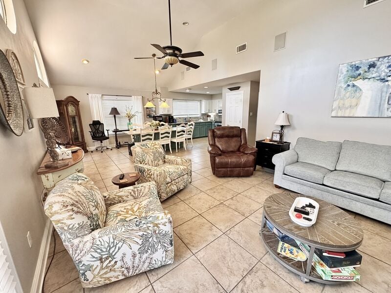 Living room in one of our Gulf Shores rentals